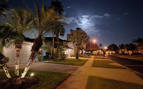 Relaxing, Private Family Home At Lake Berkley Resort, South Facing Pool, Near Disney, Seaworld